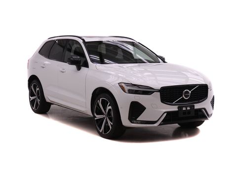 Used 2023 Volvo XC60 B5 Ultimate w/ Climate Package AWD/4WD image 2