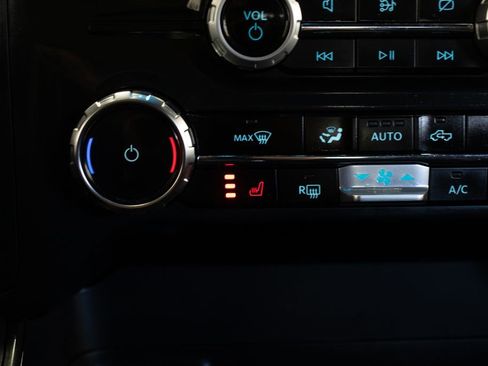 Used 2024 Ford F150 XLT w/ Equipment Group 302A MID RWD image 34
