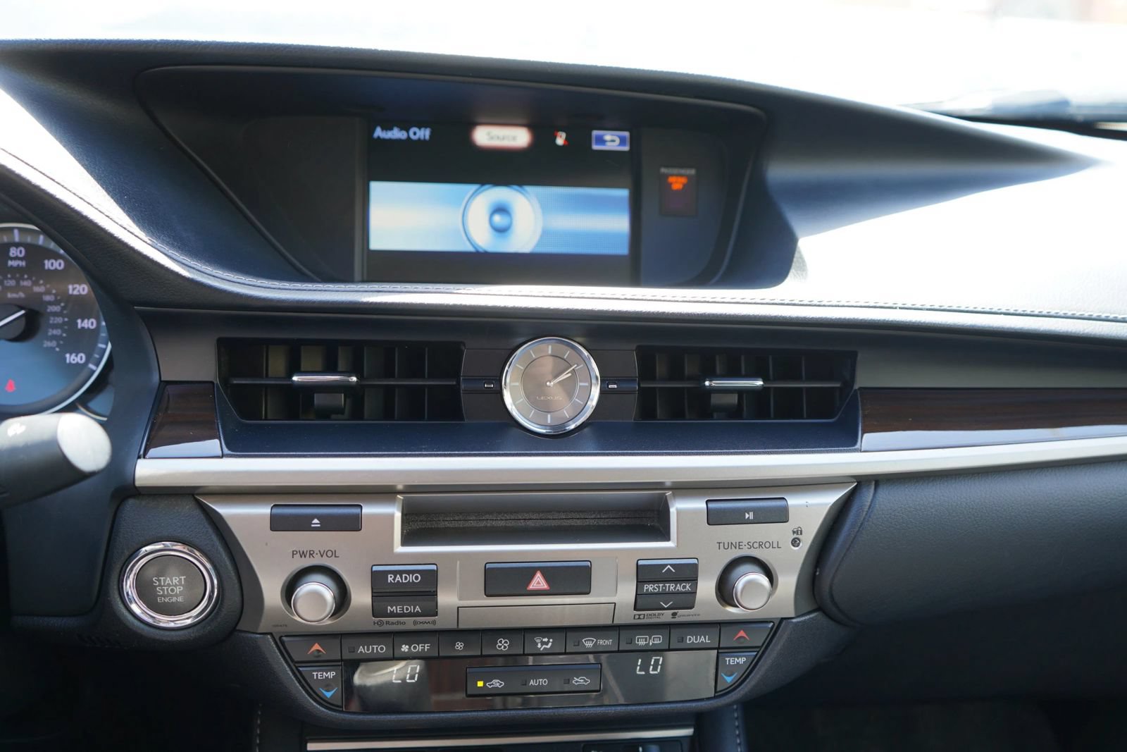 Used 2016 Lexus ES 350 FWD image 11