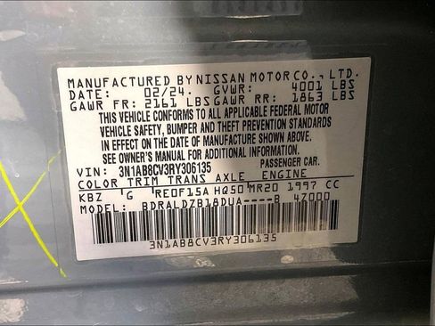 Used 2024 Nissan Sentra SV image 43