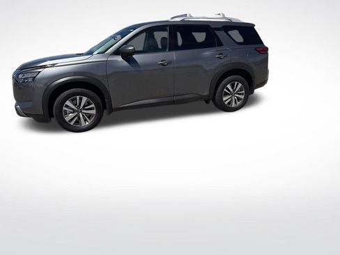 Used 2025 Nissan Pathfinder SL w/ Lighting Package (N92) AWD/4WD image 2