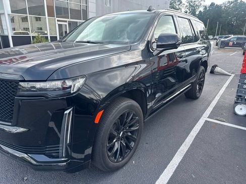 Used 2022 Cadillac Escalade Sport Platinum w/ LPO, ONYX Package AWD/4WD image 5
