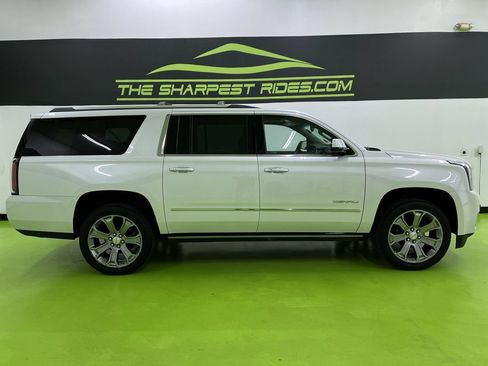 Used 2017 GMC Yukon XL Denali w/ Open Road Package AWD/4WD image 11