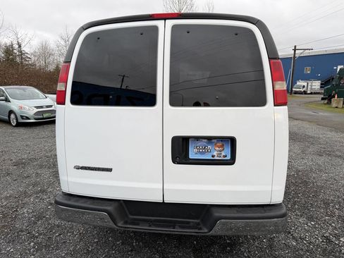 Used 2012 Chevrolet Express 3500 LT w/ LT Preferred Equipment Group image 4