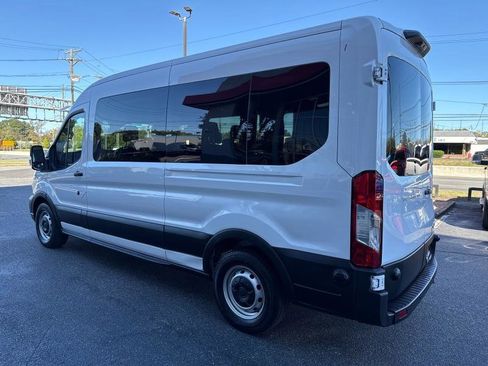 Used 2024 Ford Transit 350 XL image 5