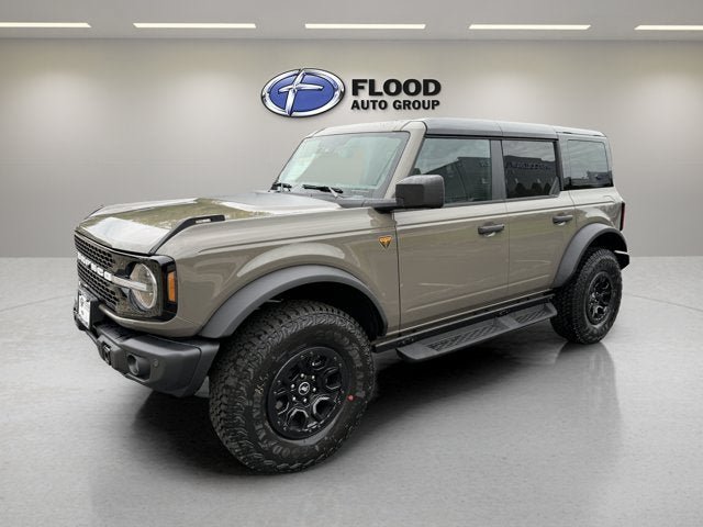 New 2026 Ford Bronco Badlands w/ Wildtrak Package AWD/4WD image 3