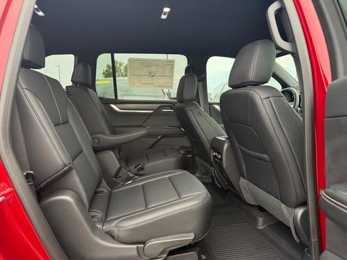 New 2025 GMC Acadia Elevation w/ Elevation Premium Package image 6