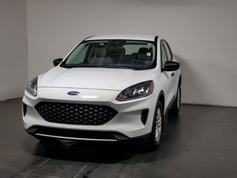Used 2022 Ford Escape S image 4