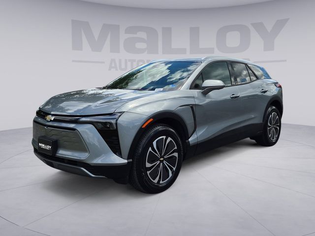 Used 2026 Chevrolet Blazer EV LT FWD image 1