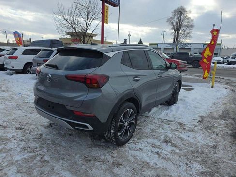 Used 2023 Buick Encore GX Select w/ Safety Package II image 3