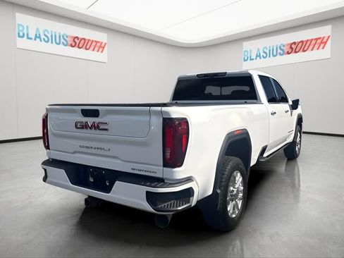 Used 2023 GMC Sierra 3500 Denali w/ Denali Ultimate Package AWD/4WD image 3