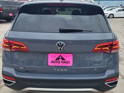 Used 2023 Volkswagen Taos SE w/ Panoramic Sunroof Package image 21