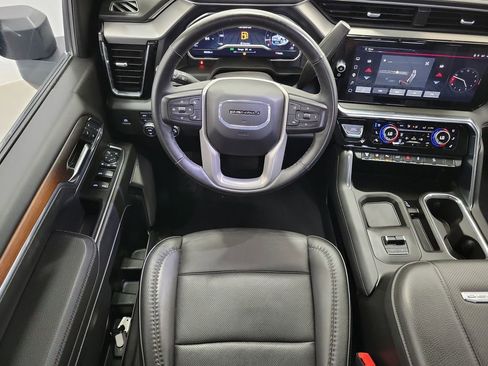 Used 2024 GMC Sierra 2500 Denali w/ Denali Reserve Package image 16