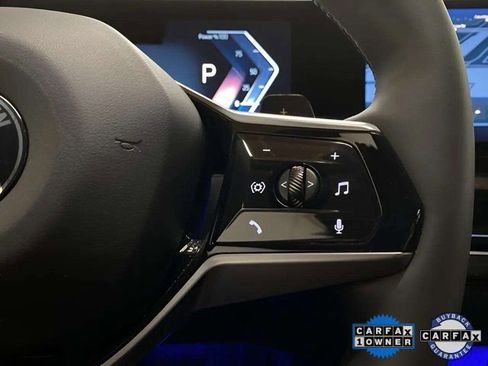 Used 2025 BMW 530i xDrive image 37