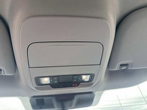 Used 2024 Ford F250 XLT w/ Snow Plow Prep Package image 32