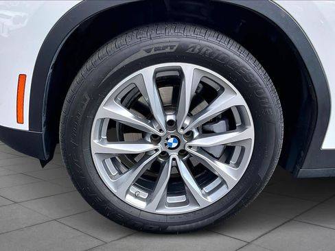 Used 2019 BMW X3 xDrive30i w/ Premium Package image 11
