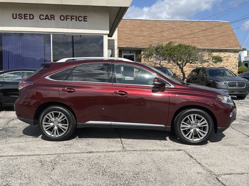 Used 2013 Lexus RX 350 FWD w/ Premium Pkg image 2