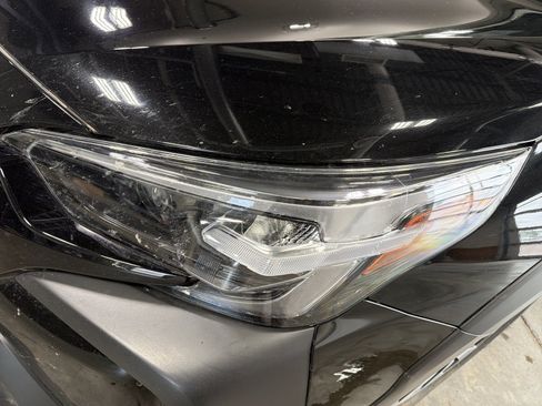 Used 2024 Subaru Outback Premium AWD/4WD image 16