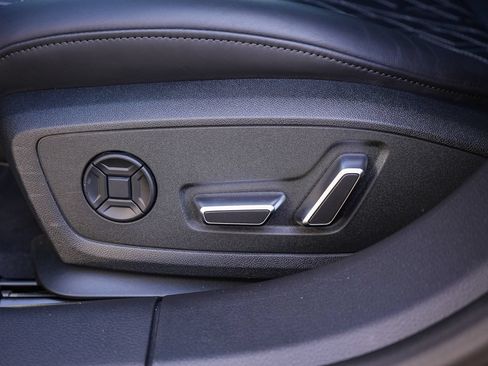 Used 2025 Audi S7 Premium Plus AWD/4WD image 21
