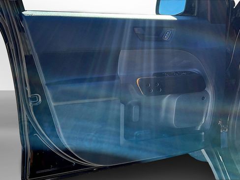 Used 2025 Ford Maverick Tremor image 25