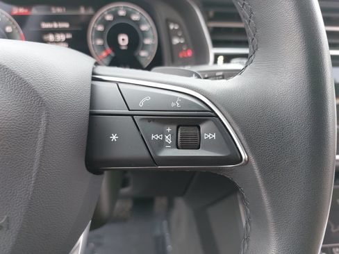 Certified 2023 Audi Q8 Prestige w/ Prestige Package AWD/4WD image 18