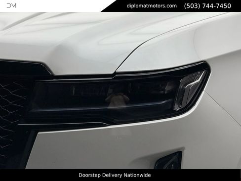 Used 2022 Cadillac Escalade Sport w/ Touring Package image 13