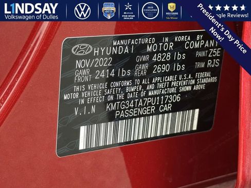 Used 2023 Genesis G70 2.0T image 25