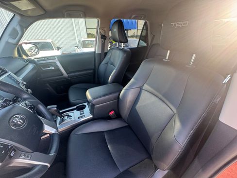 Used 2023 Toyota 4Runner TRD Sport w/ Technology Package image 9