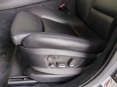 Used 2011 BMW 535i xDrive AWD/4WD image 12