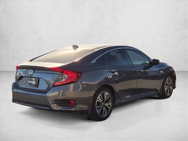 Used 2017 Honda Civic EX-T image 5
