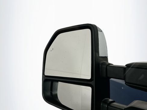 Used 2022 Ford F350 Platinum image 16