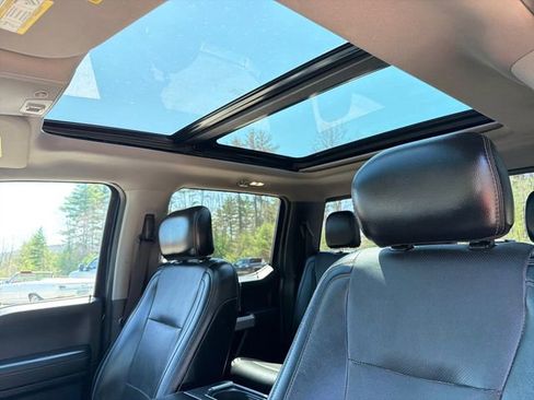 Used 2017 Ford F350 Lariat AWD/4WD image 25
