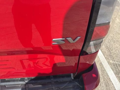 Used 2022 Nissan Frontier SV image 8