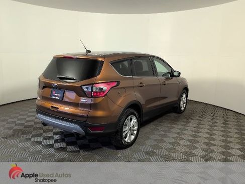 Used 2017 Ford Escape SE AWD/4WD image 5