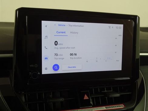 Used 2025 Toyota Corolla SE image 30