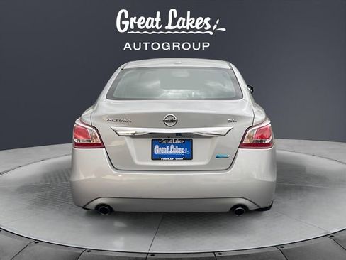 Used 2013 Nissan Altima 2.5 SL w/ Technology Pkg FWD image 4