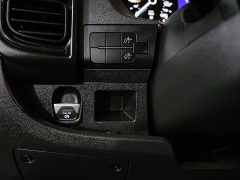 Used 2024 RAM ProMaster 2500 image 25