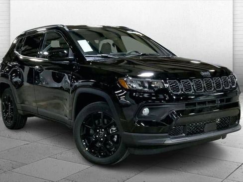 New 2026 Jeep Compass Latitude image 29