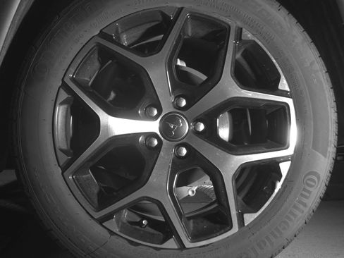 Used 2025 Jeep Compass Limited image 14