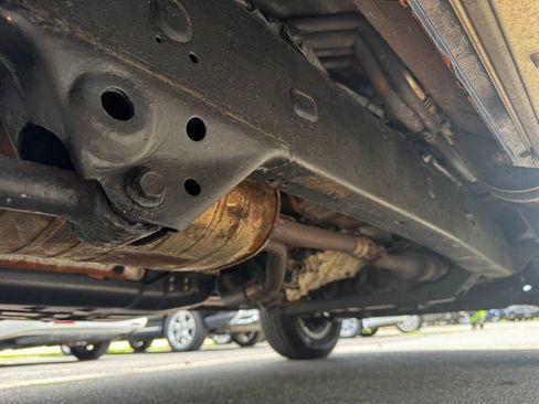 Used 2005 Toyota Sequoia SR5 AWD/4WD image 24