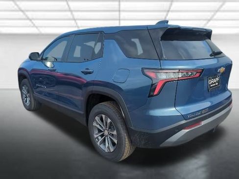 New 2026 Chevrolet Equinox LT w/ Convenience Package II image 2