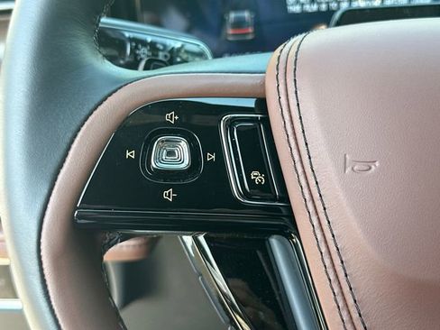 New 2026 Lincoln Aviator Reserve AWD/4WD image 24