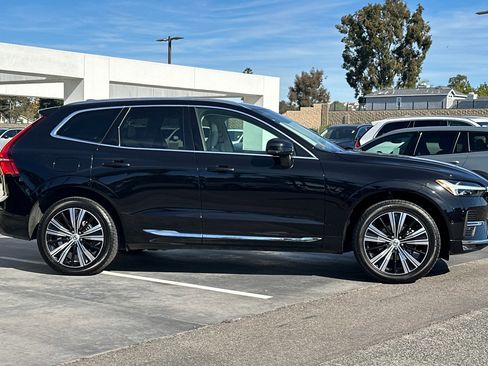 Certified 2023 Volvo XC60 B5 Plus w/ Protection Package Premier image 3