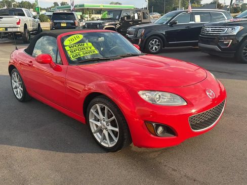 Used 2010 MAZDA MX-5 Miata Grand Touring w/ Premium Pkg RWD image 6