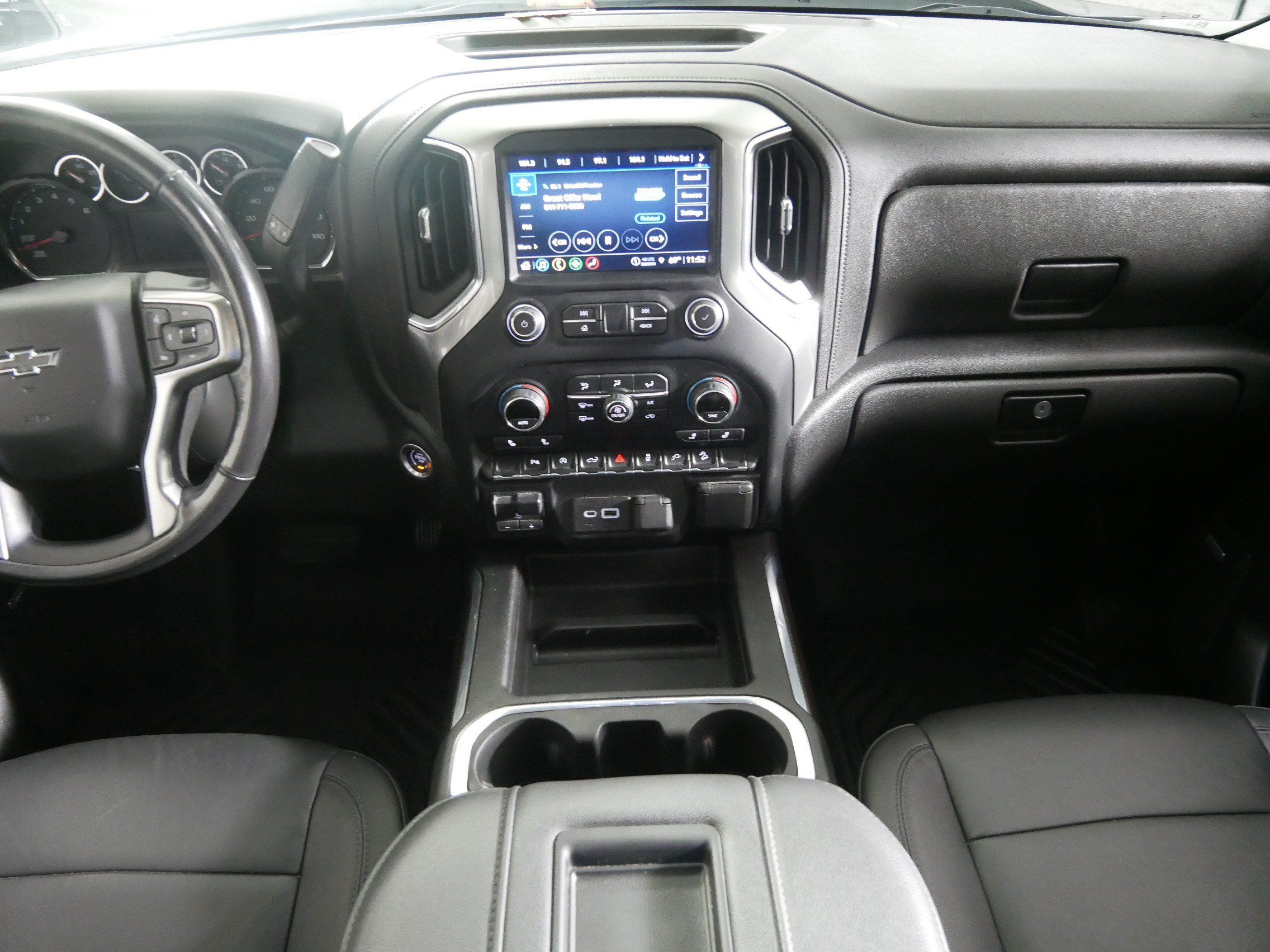 Certified 2021 Chevrolet Silverado 1500 LT Trail Boss w/ Convenience Package II AWD/4WD image 10
