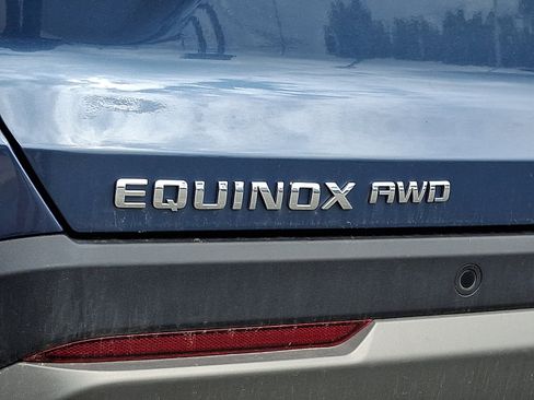 Certified 2025 Chevrolet Equinox LT w/ Convenience Package II AWD/4WD image 30