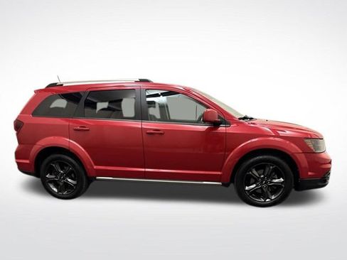 Used 2020 Dodge Journey Crossroad FWD image 4