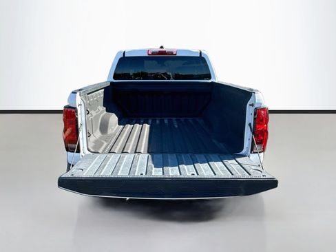 Used 2023 Chevrolet Colorado W/T RWD image 27