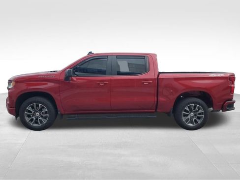 Used 2024 Chevrolet Silverado 1500 RST AWD/4WD image 2