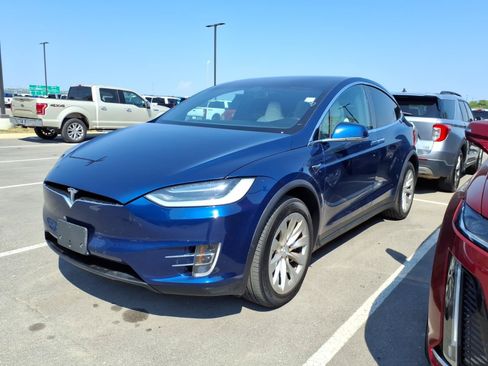 Used 2019 Tesla Model X Long Range AWD/4WD image 5
